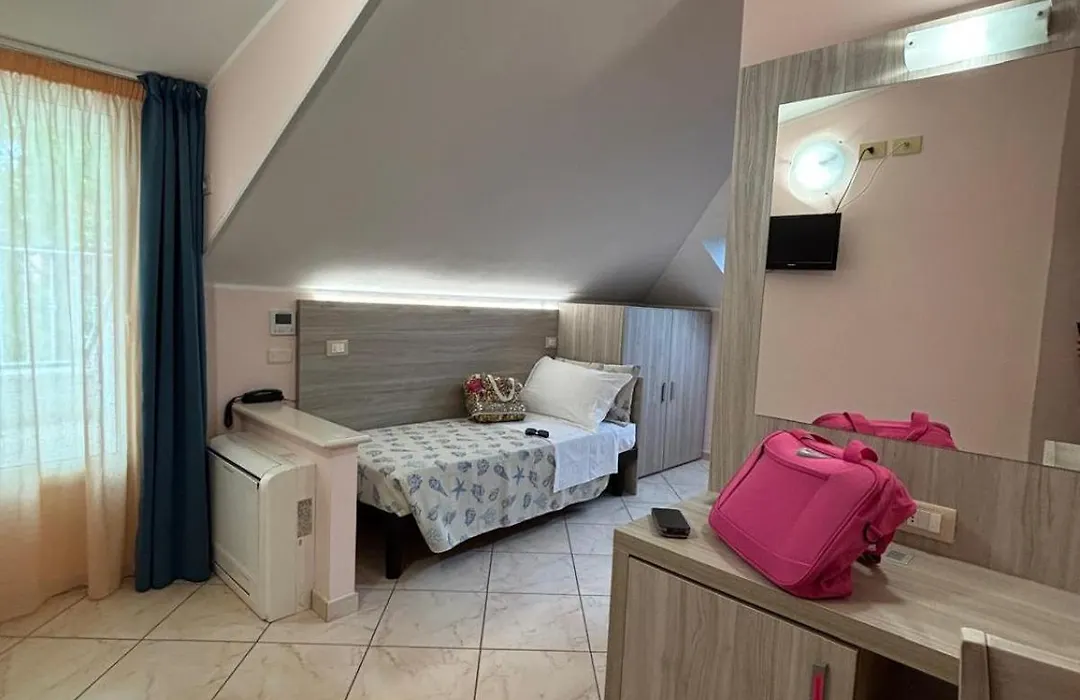 Hotel Concorde-1